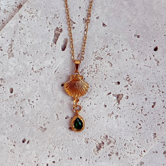 Delicate Aurelia Dream Emerald | Necklace
