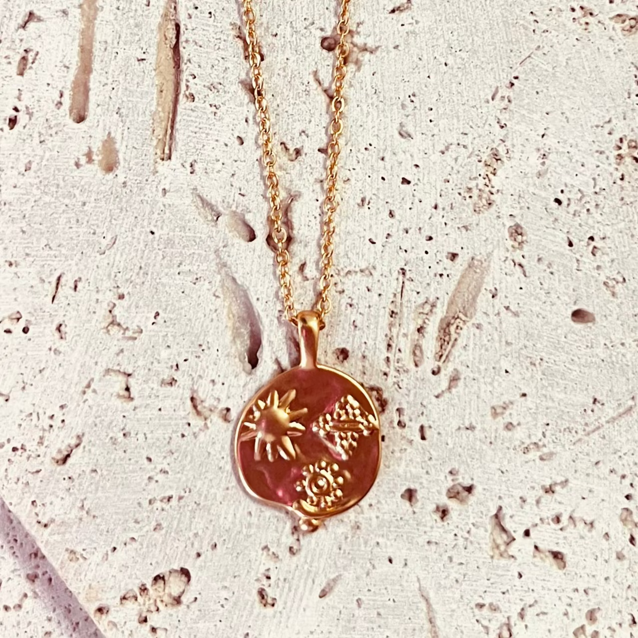 Sol Disc | Necklace