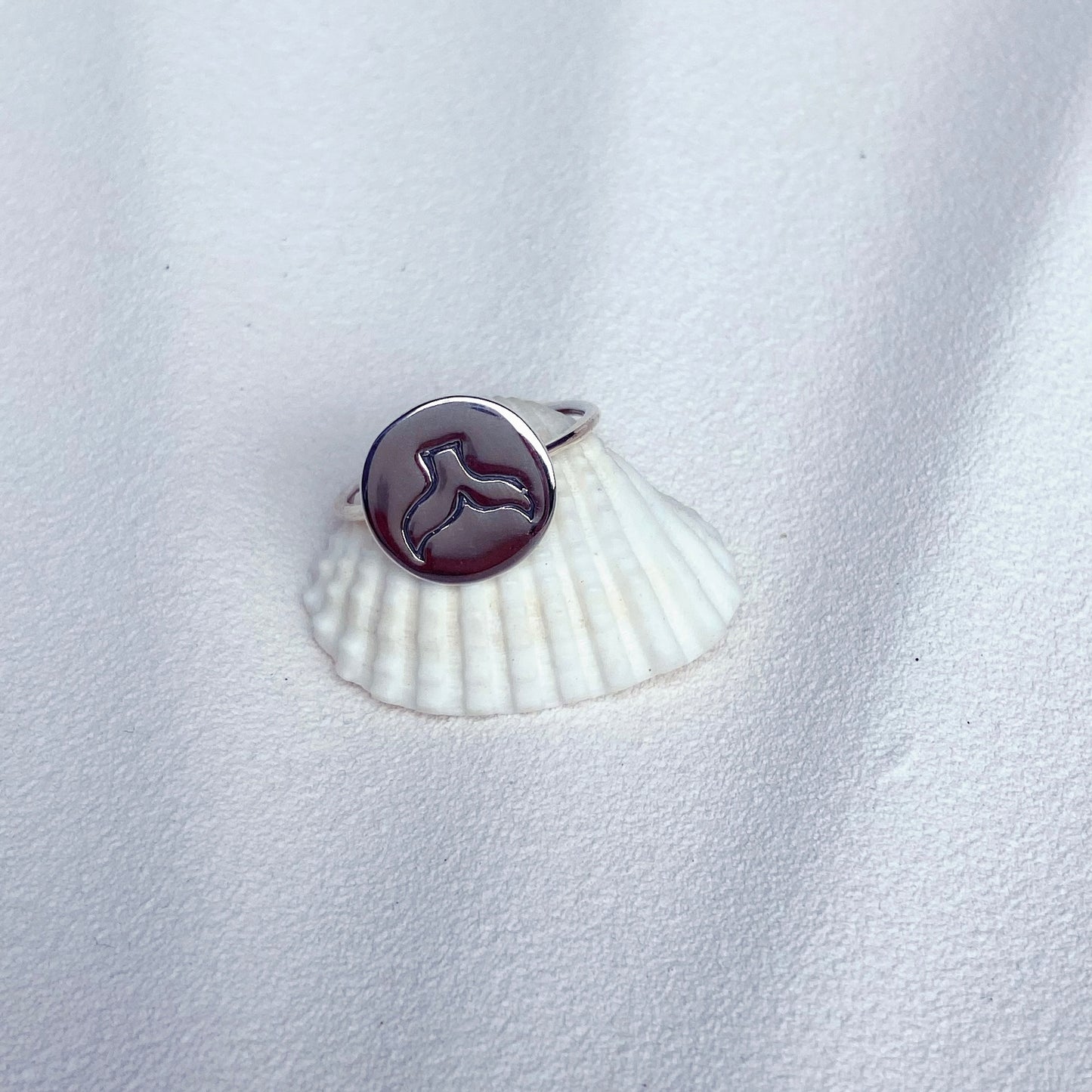 Deep in the Ocean | Ring